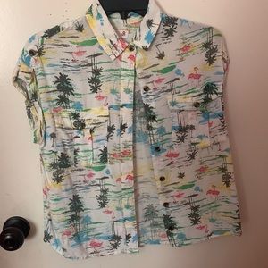 XS Sleeveless Button Up Top